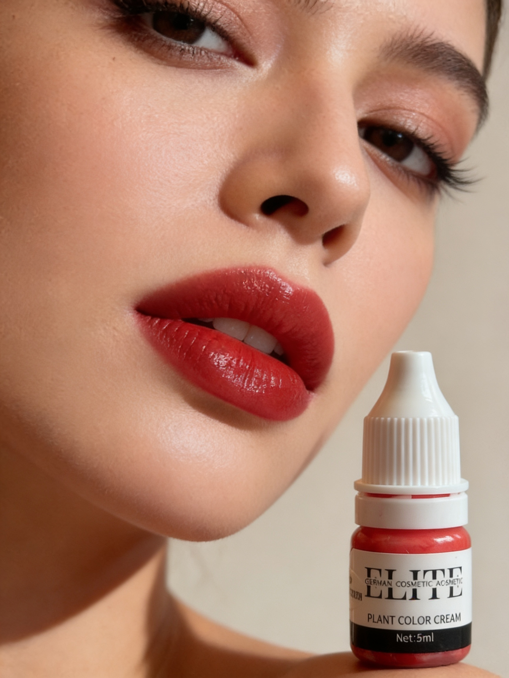 PMU LIPS -  Glossy Ambition